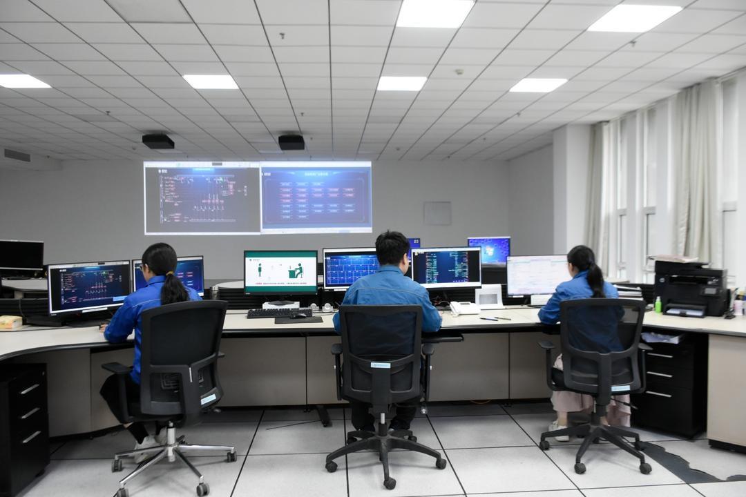 国庆期间，冠县供电公司如何保障全县电力供应？  第2张