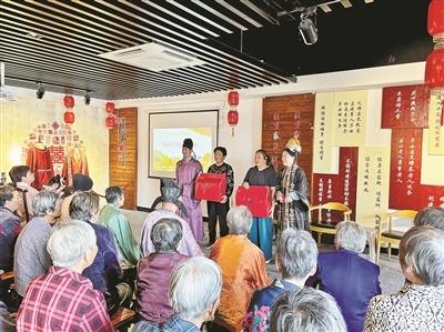 重阳敬老礼，传承孝道，这个村的活动太暖心了  第1张
