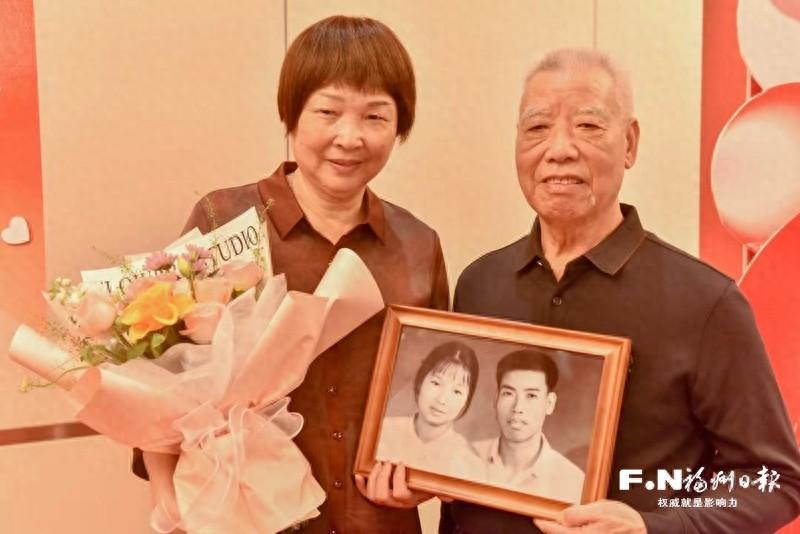 50 载相濡以沫，罗源 20 对金婚夫妇携手走过半个世纪，他们的爱情秘诀是什么？  第1张