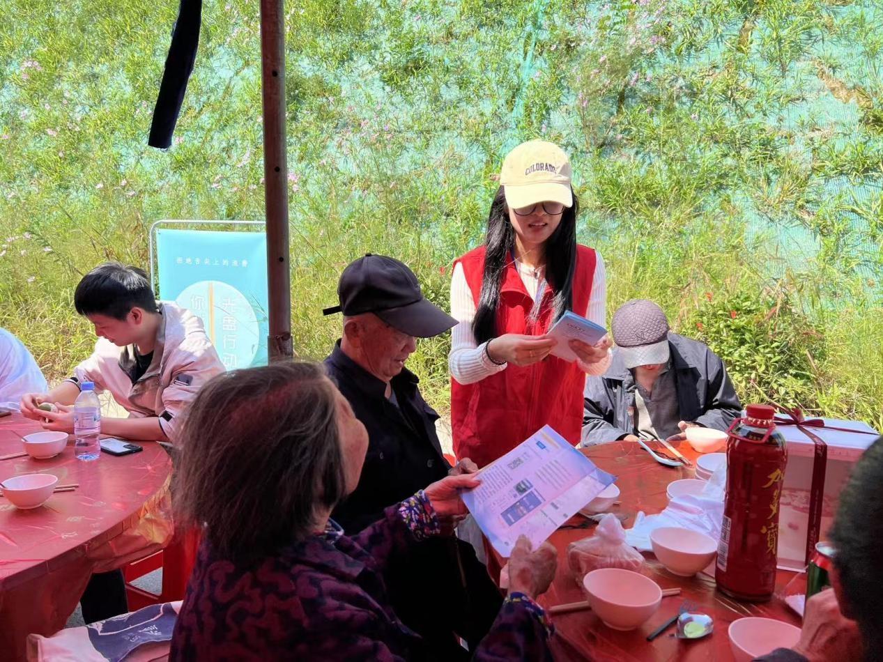 泰顺县凤垟乡三门垟村：长寿文化旅游节，为老人带来重阳温暖  第2张