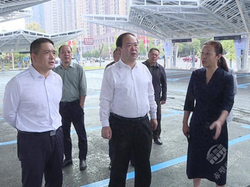 市长亲自调研充电桩建设和加油站选址，你还在为充电加油烦恼吗？  第1张