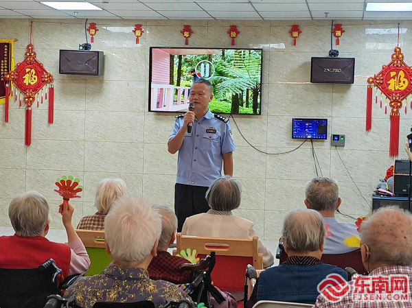 九九重阳节，五凤派出所民警这样做，你绝对想不到  第2张