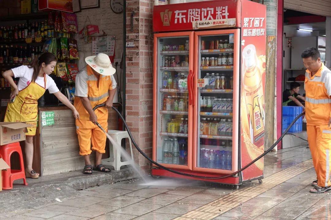 10 月 11 日，清溪镇洁净城市日活动震撼来袭！全方位整治农贸市场周边环境秩序  第4张