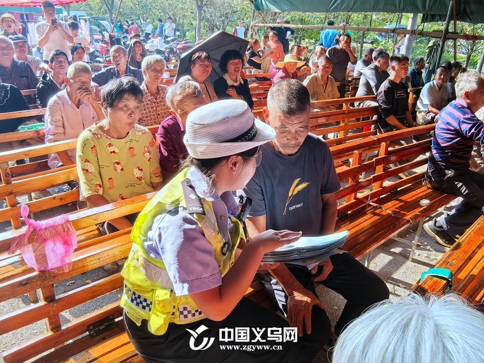 一盔一带到底有多重要？义亭交警中队为你详细解答  第2张
