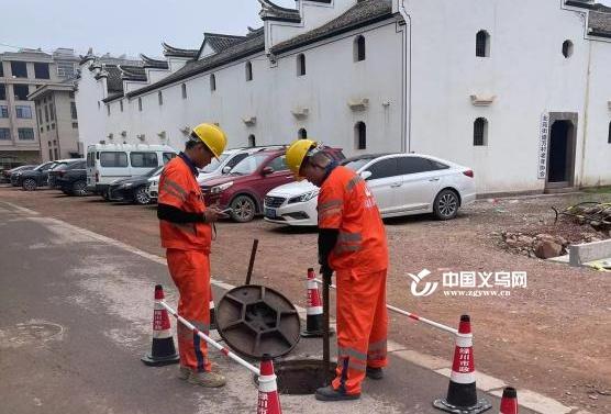 北苑街道已完成 428 套窨井盖防坠网安装，居民出行安全有保障  第4张