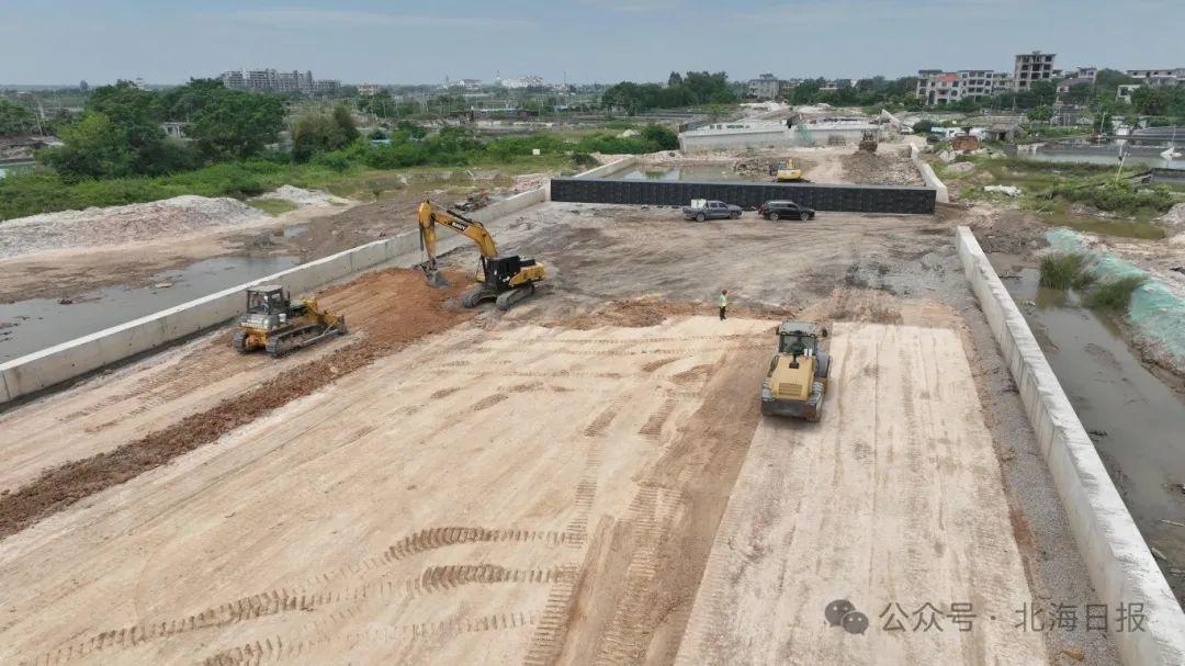 国庆期间北海市廉州湾大道建设者坚守岗位，项目进度如何？  第3张