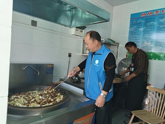 重阳节，济宁这个村的老人竟集体吃大餐，还有这些惊喜  第3张