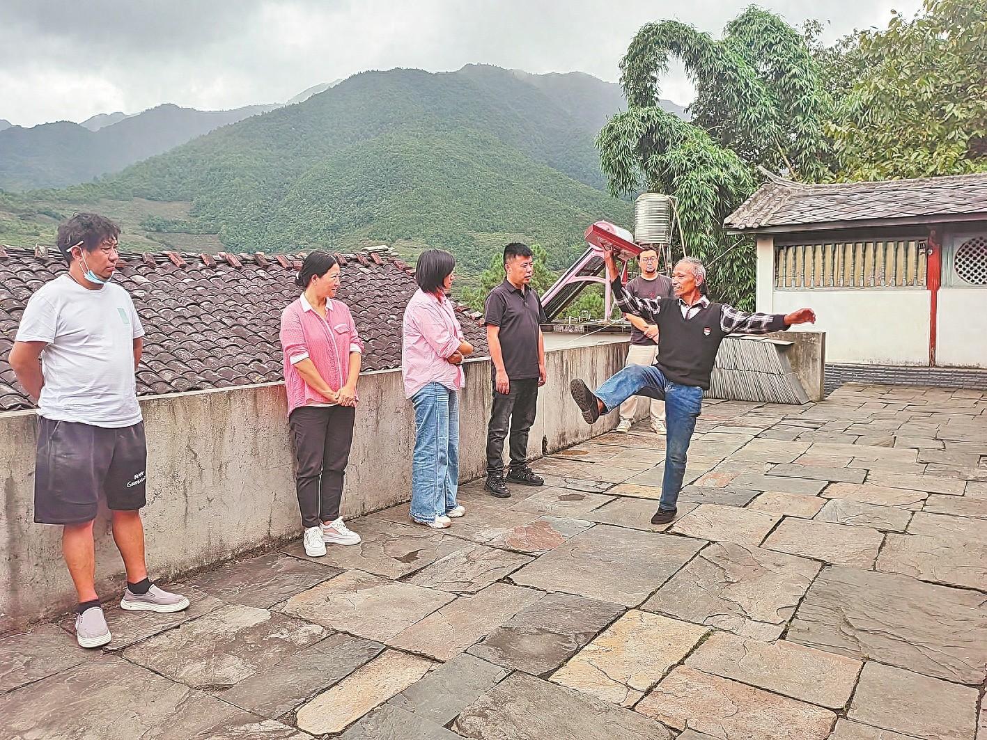 国家级非遗彝族跳菜，如何在创新中焕发新活力？