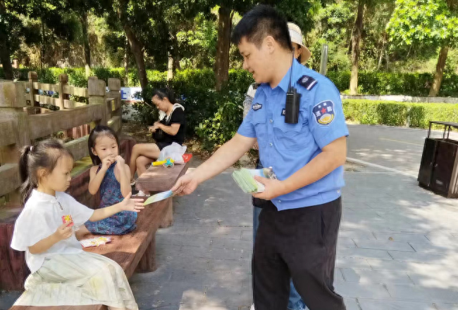 国庆期间，市林业局如何实现零火情、零火灾？