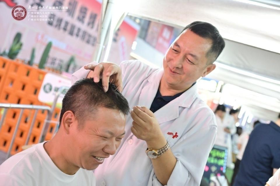 穿汉服、品茶饮、做香囊……第七届世界中医药日，白云区中医药文化夜市盛大开幕  第10张