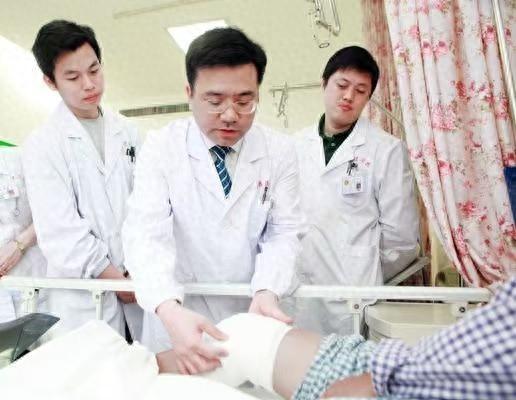 秋冬骨关节炎高发，这些预防要点你都知道吗？