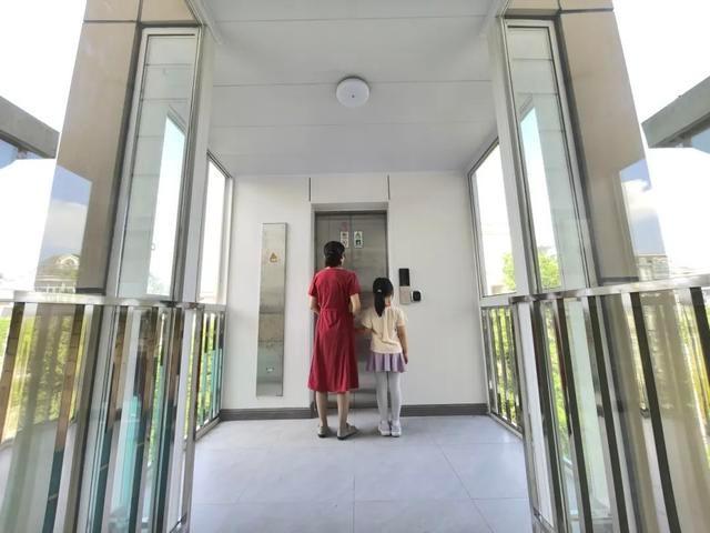 泗泾镇西南名苑 31 号楼电梯加装一波三折，最终梦想成真  第3张