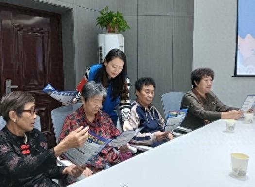 九九重阳情意浓，反诈守护‘夕阳红’，新刘庄社区在行动