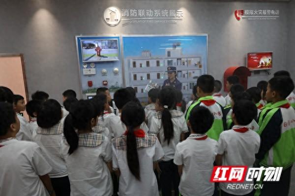 五分钟内无法正常点亮的消防应急灯具竟是不合格产品？  第1张
