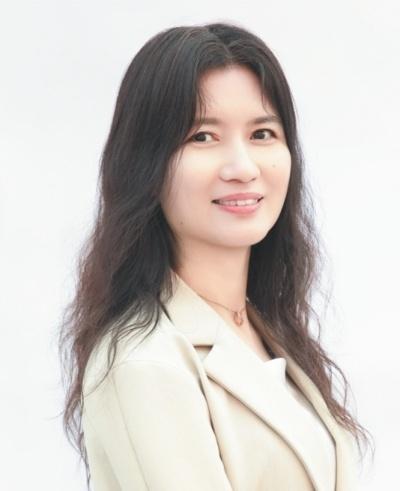 中国生成式人工智能：尴尬开场，砥砺前行  第1张