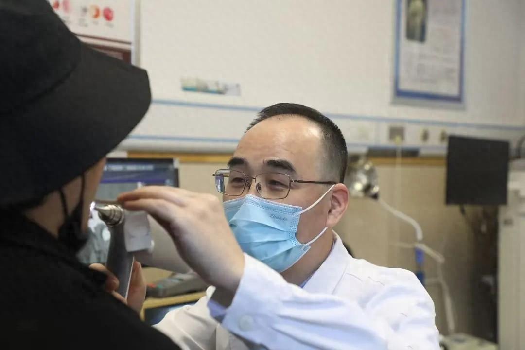 杭州一女子每天一杯咖啡，竟把自己喝进了医院  第1张