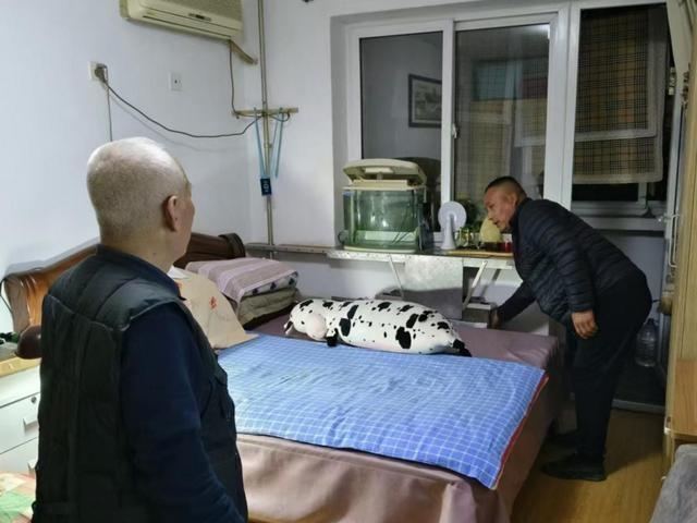 2024 年供暖季，社区书记为何第一时间探望这位老人？  第2张