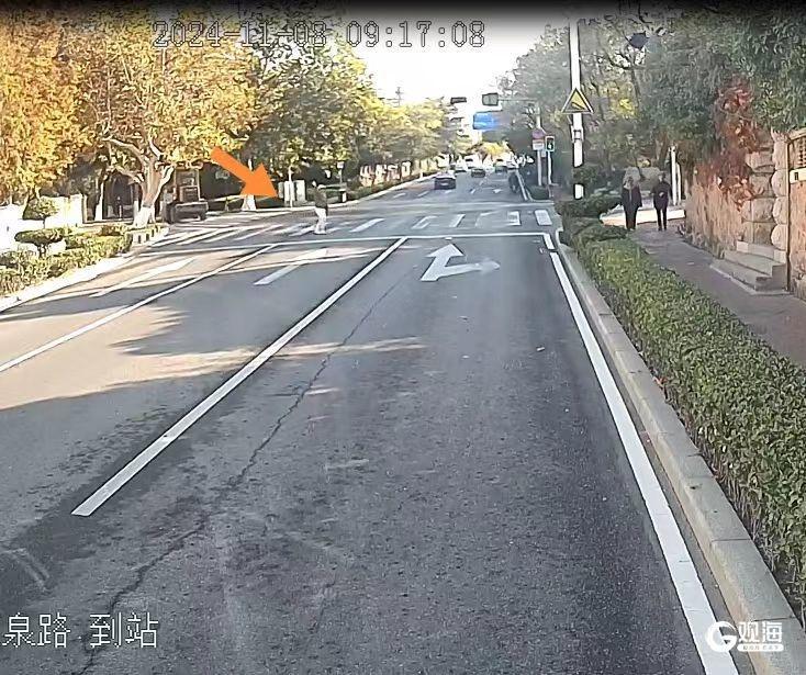 青岛公交车厢温情涌动，驾驶员善行义举传递城市温度  第3张