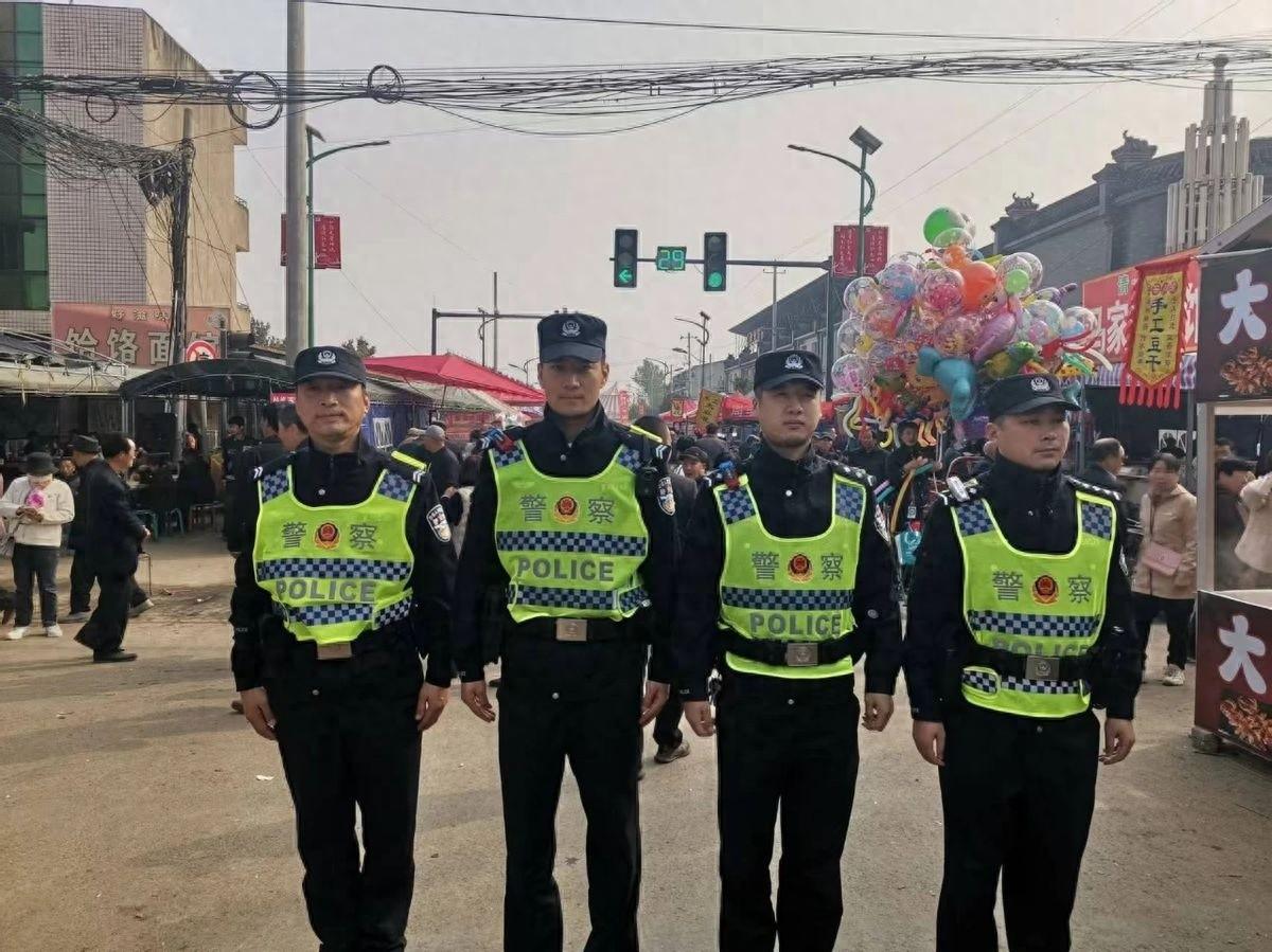 周至县公安局精心部署，全力护航物资交流大会，安全感满满  第1张