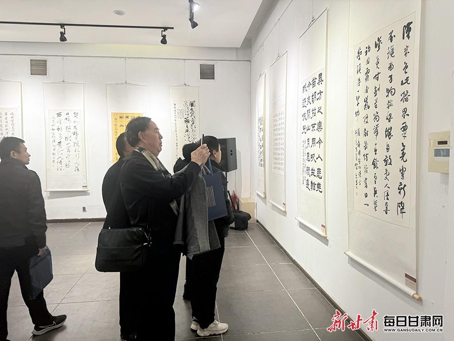 只将诗思入凉州——百首凉州词书法作品展，你不容错过  第6张