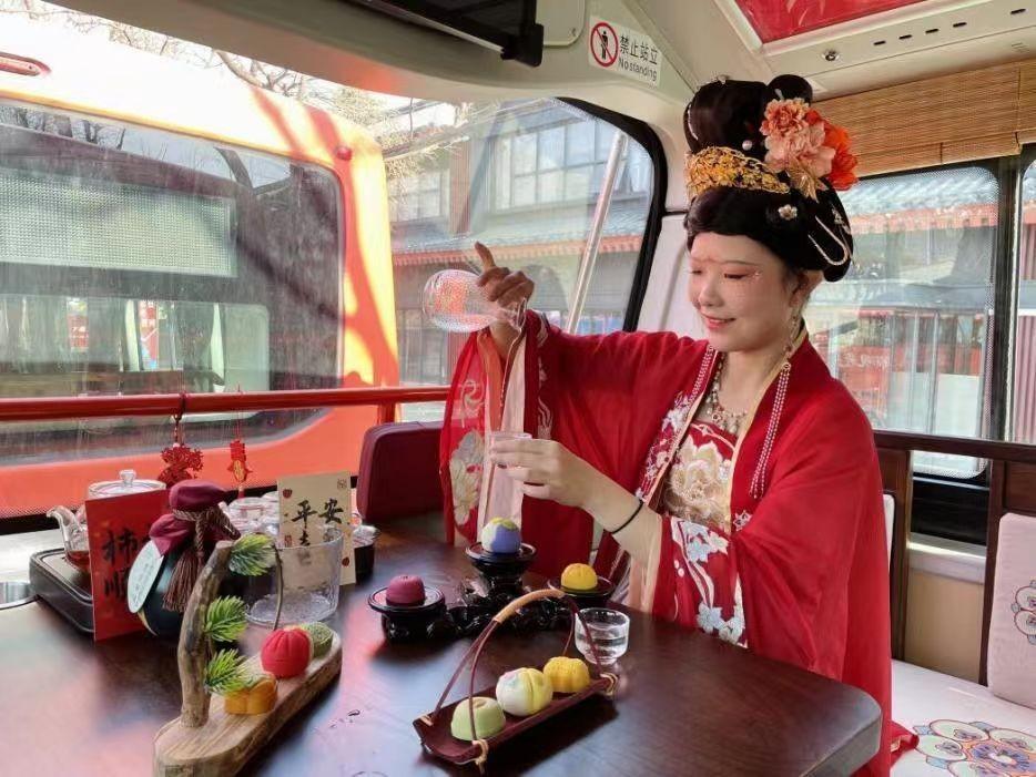 双层巴士带你穿越盛唐！西安城市观光车长安寻梦项目入选全国示范案例  第3张