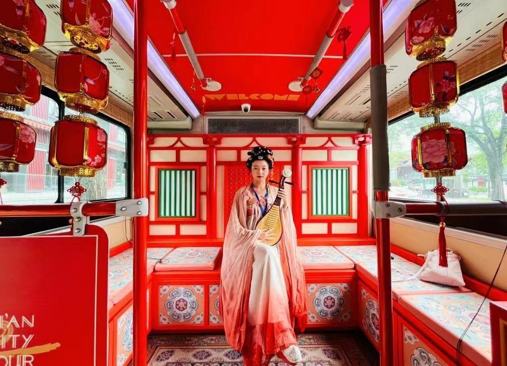 双层巴士带你穿越盛唐！西安城市观光车长安寻梦项目入选全国示范案例  第4张