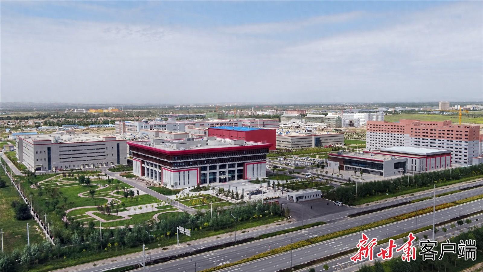 兰州新区民营企业发展劲头十足，一对一帮办代办模式助力重大项目建设  第1张