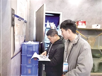 惊！郑东新区餐饮店油烟污染大曝光，居民健康岌岌可危  第1张