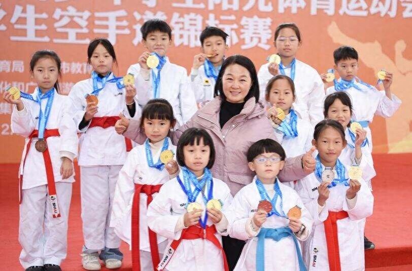 惊！温州小学生空手道队竟包揽三项第一，背后真相令人  第1张
