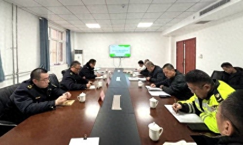 冬季出行安全有保障！一路三方联勤联动，除雪防滑保畅通，内河浮桥专项检查消除隐患  第1张