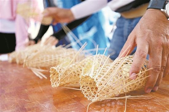 250年传承的斗门装泥鱼：古老技艺如何在现代焕发新生？  第3张