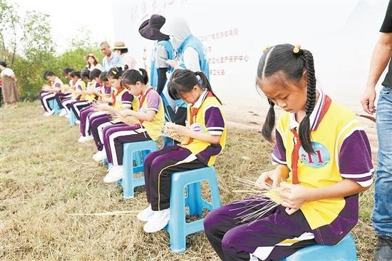 250年传承的斗门装泥鱼：古老技艺如何在现代焕发新生？  第4张