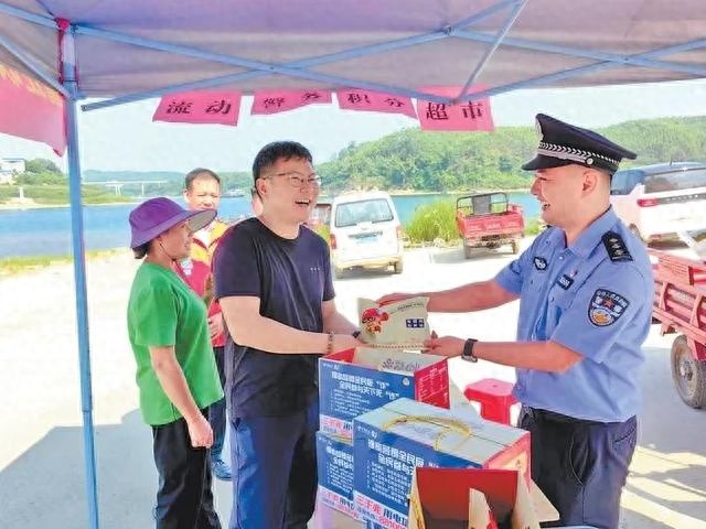 柳州白沙派出所：小积分如何助力基层大治理，提升群众幸福感？