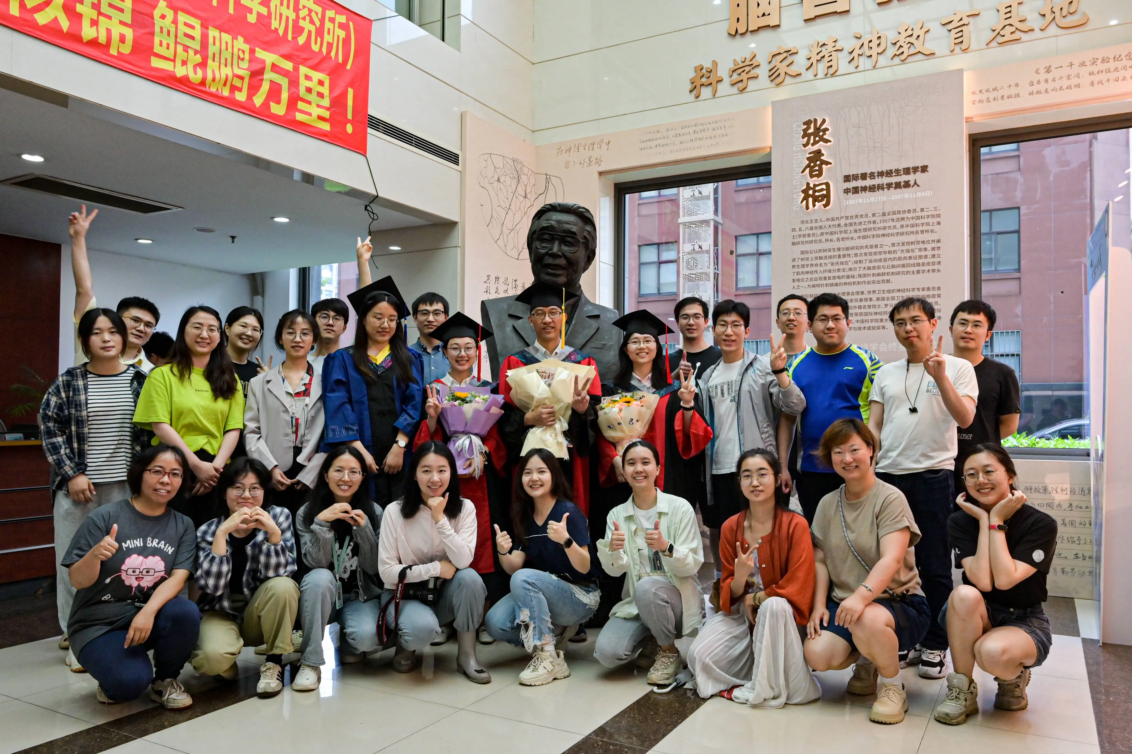 揭秘大脑的神秘宇宙：杜久林团队如何破解视觉信息处理的神经机制  第3张