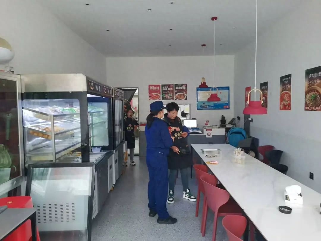 六盘水市消防救援支队四项举措，冬季火灾防控工作全面升级，确保安全无忧  第1张