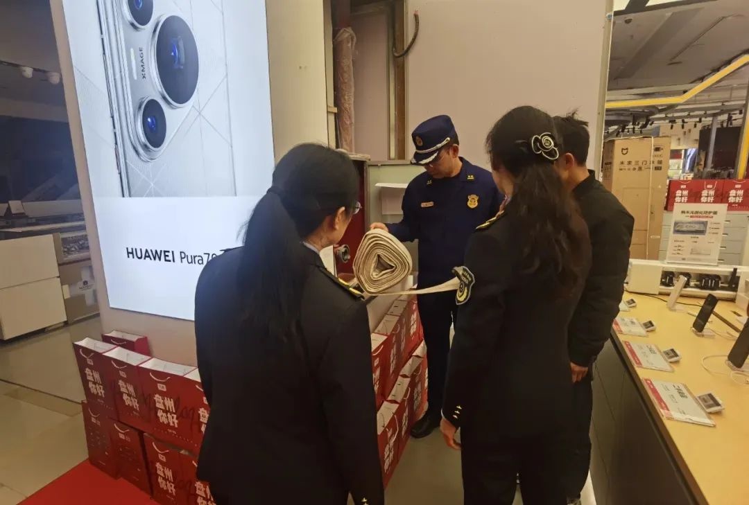 六盘水市消防救援支队四项举措，冬季火灾防控工作全面升级，确保安全无忧  第2张
