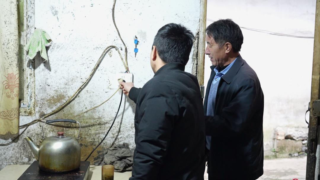六盘水市消防救援支队四项举措，冬季火灾防控工作全面升级，确保安全无忧  第4张