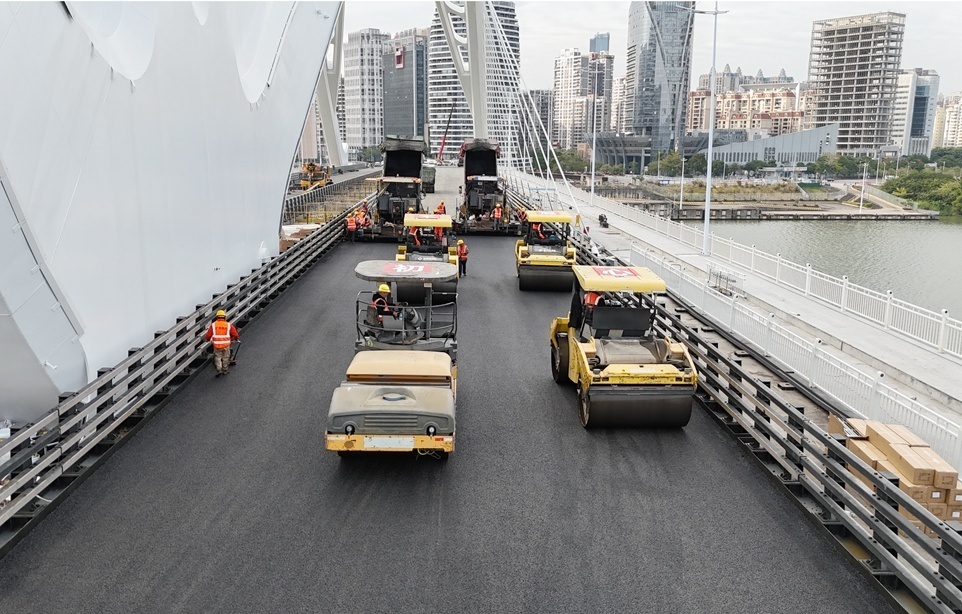 惠州鹅城大桥即将通车！1119.5米科技攻关型桥梁，沥青摊铺完成进入最后冲刺阶段  第2张