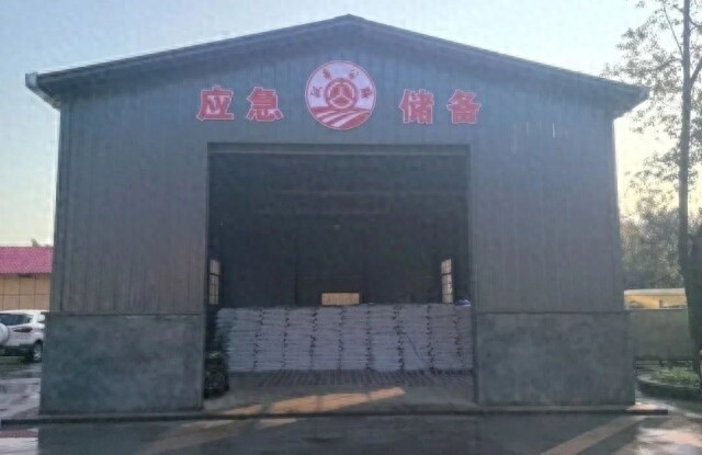 湖南公路部门全力备战低温雨雪冰冻天气，确保春运安全畅通  第1张