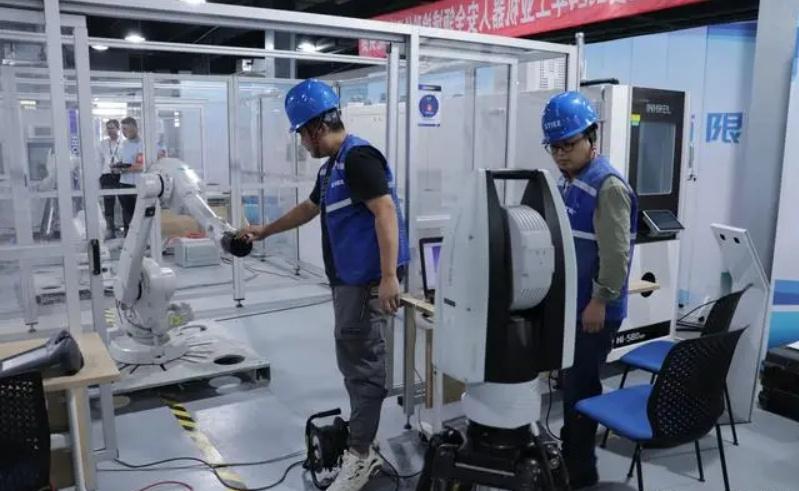 2024 年工业机器人安全领域检验检测技能竞赛在沪举行，谁将摘得桂冠？  第3张