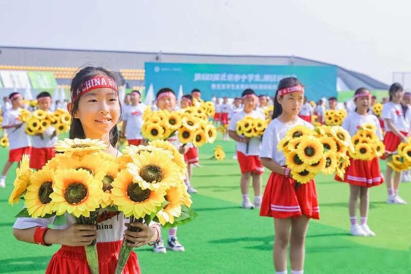 第 60 届北京市中学生田径运动会开幕，亮点竟然是它  第2张