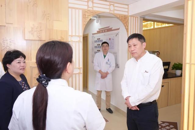区长带队调研走访，这些社区服务设施竟有如此重要作用  第2张