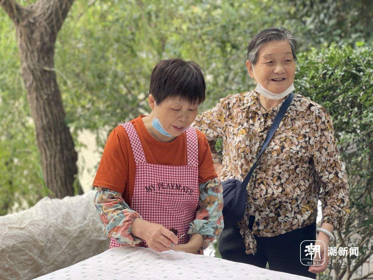 20 多年，桐乡四姐妹每年秋天准时赴约，为杭州人翻新丝绵被  第3张