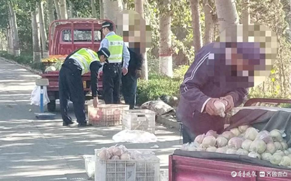 马路市场隐患大，冠县交警全力整治保平安  第1张