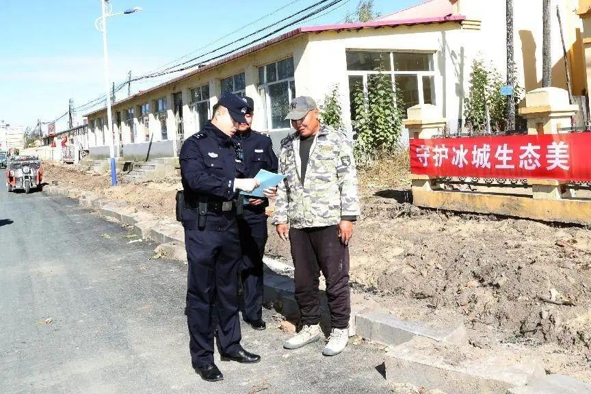 电鱼危害无穷！哈尔滨警方普法宣传活动全面启动，保护水域生态刻不容缓  第2张