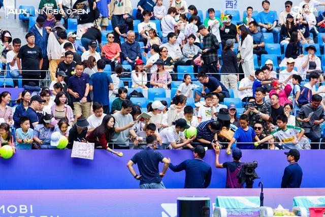 中国金花尤晓迪 2:0 战胜澳大利亚选手韩天遇，成功晋级 2024 宁波网球公开赛正赛  第3张