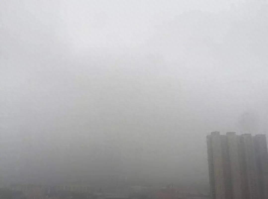 今晚至 16 日白天湘中部分地区有大雨，局地暴雨！湘东、湘中有霾伏，注意防范  第1张