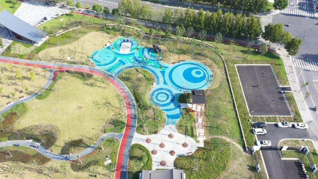 宝山区罗店镇美兰西湖公园一期工程建成，缤纷绚丽的美景让人赏心悦目  第1张
