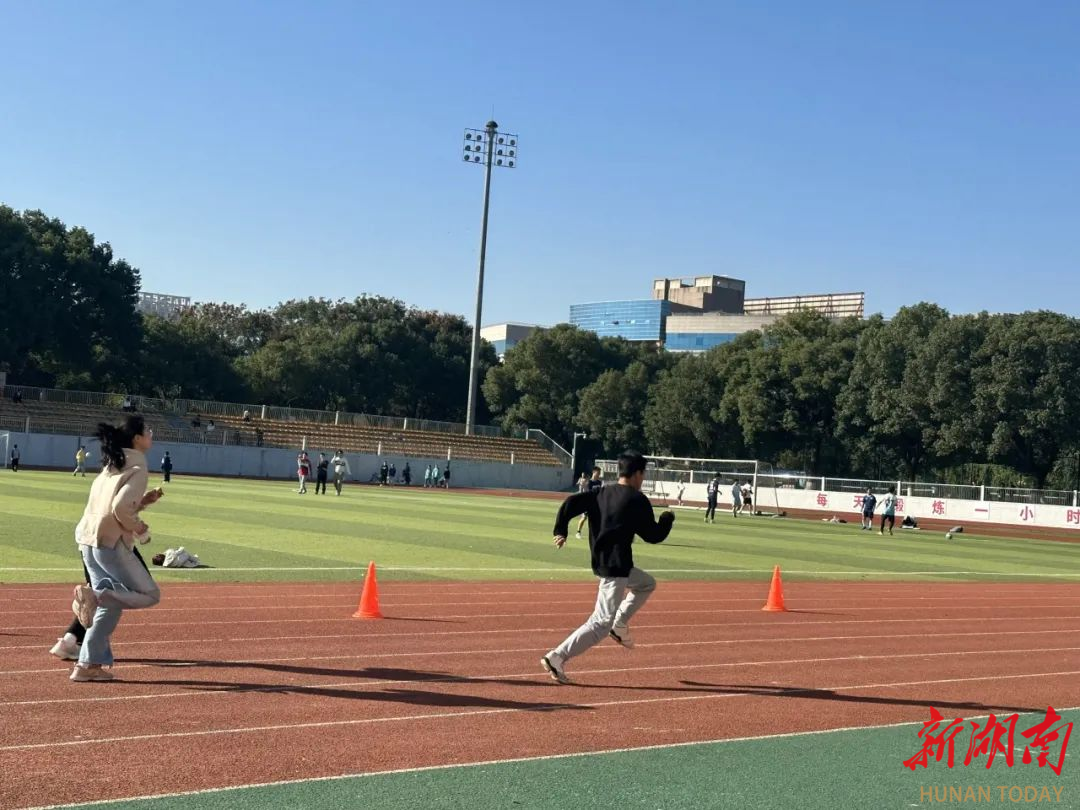 湖南大学生积极备战体测，高校这样做，你准备好了吗？  第3张
