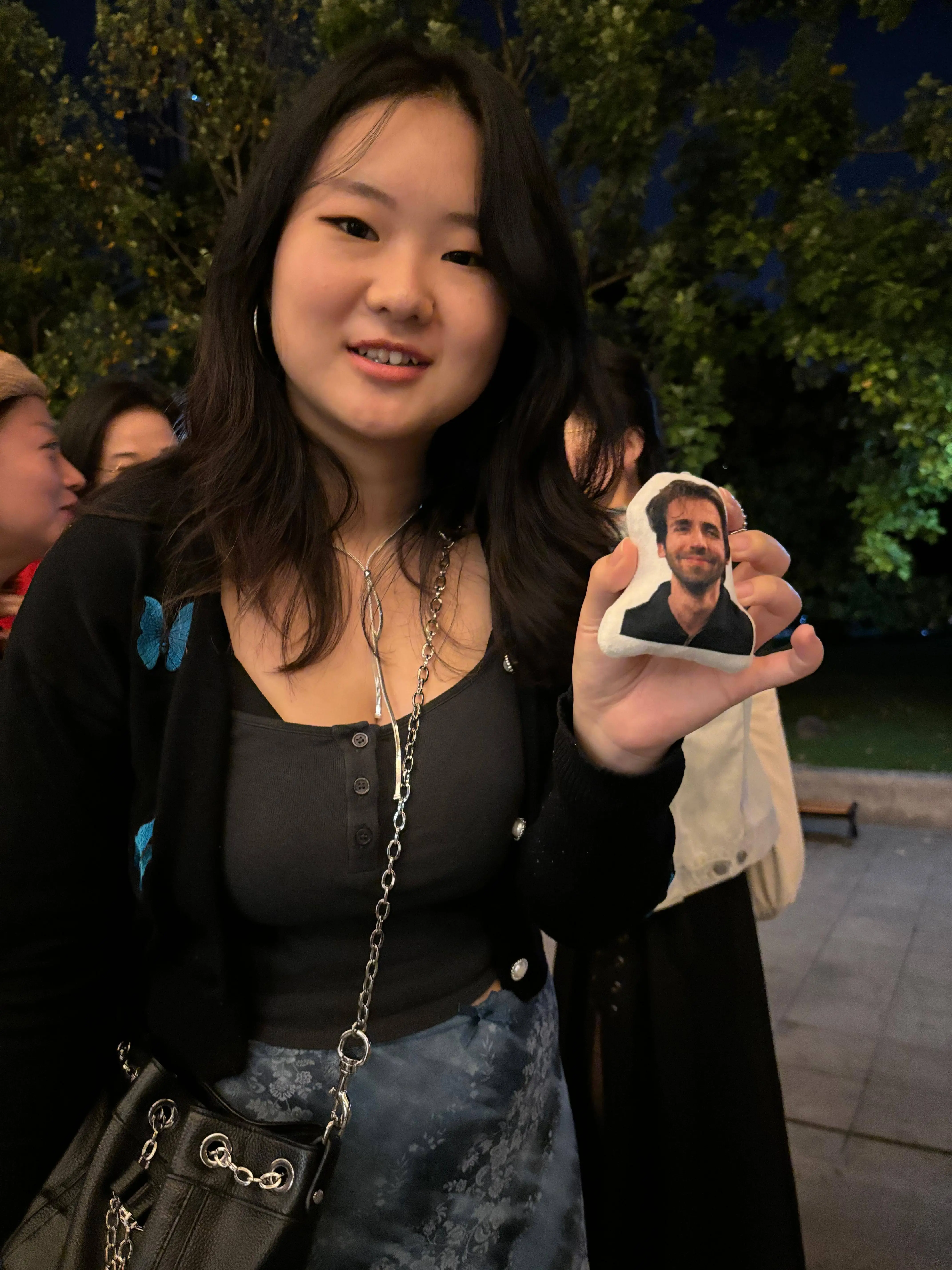 90 后法国钢琴家亚历山大·康托洛夫，越弹越上头，一口气燃情返场 5 首  第5张